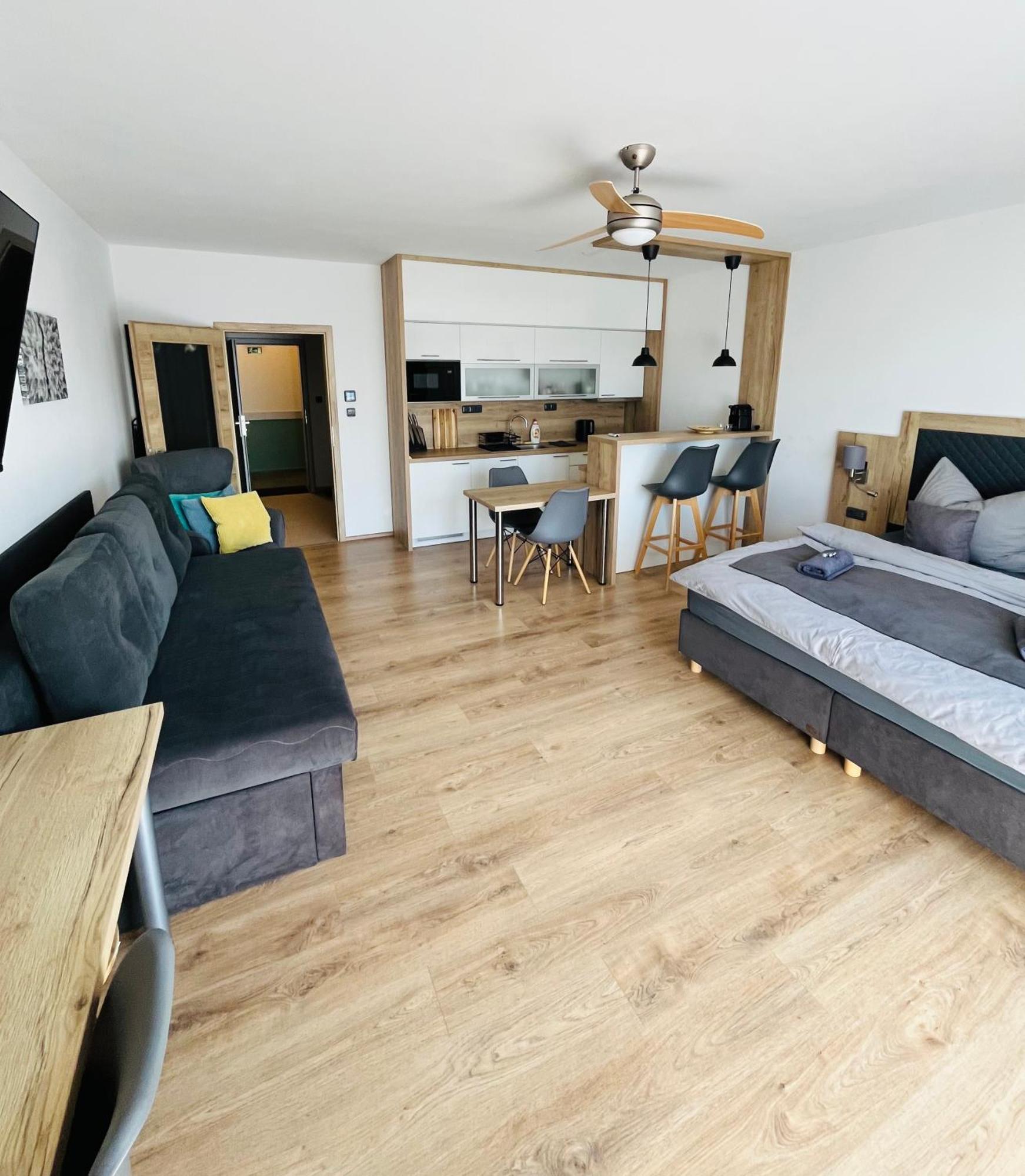 Lipno Beach Apartment Lipno nad Vltavou Esterno foto